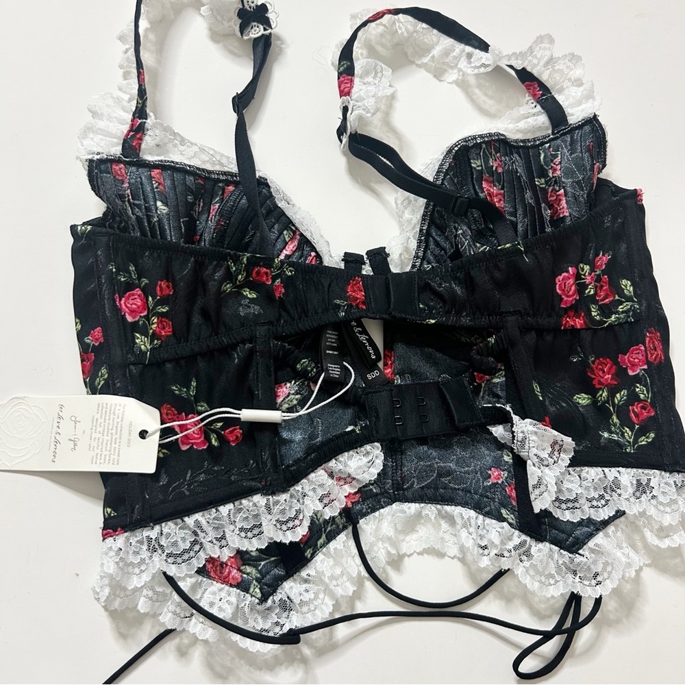 For Love And Lemons June Bustier Black with Roses (size Small-DD) - Picture 6 of 8